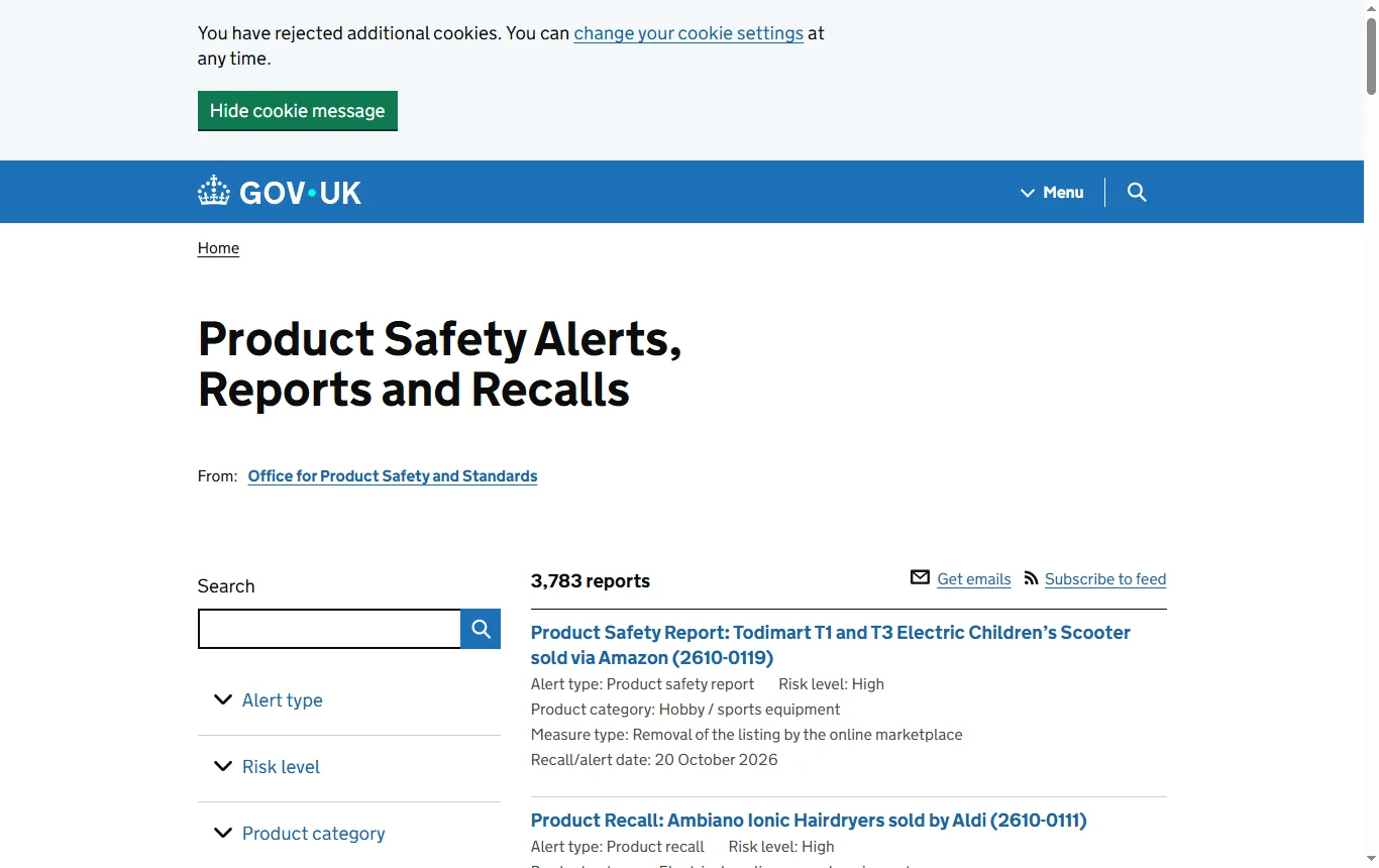 Screenshot of gov.uk : liste « Product safety alerts, reports and recalls » de l'OPSS (gov.uk/product-safety-alerts-reports-recalls), filtres de recherche et option d'abonnement